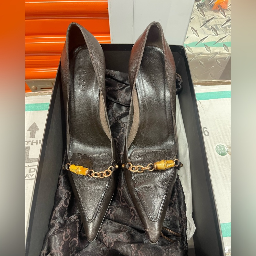 Brown Gucci, leather heels with bamboo